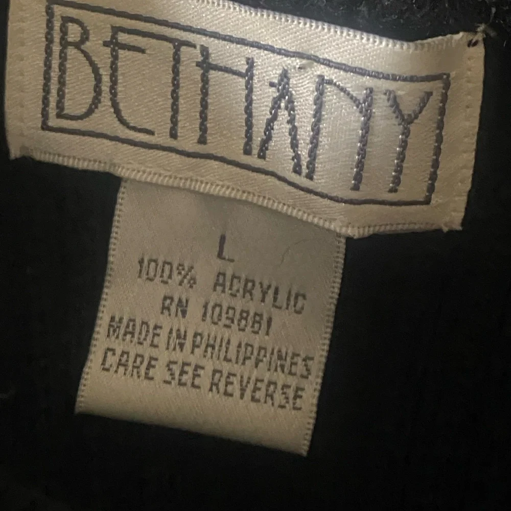 Bethany unique black